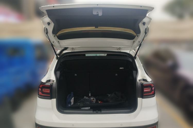 Used Volkswagen Tacqua 2021 1.5L Automatic 30th Anniversary Edition
