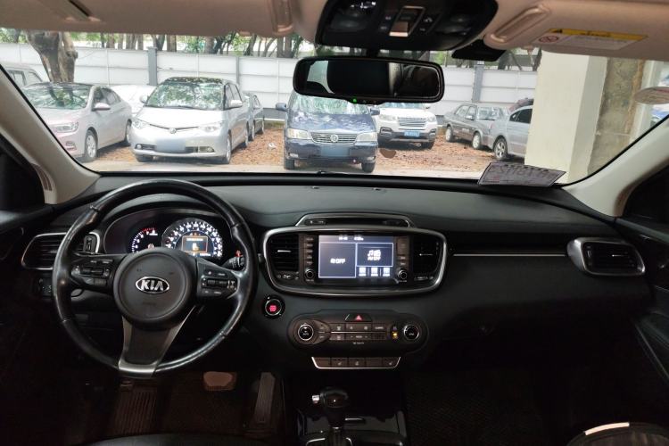 Used Kia Sorento 2015 Sorento L 2.4L Gasoline 4WD Elite Edition 7 Seats China V Emission Standard
