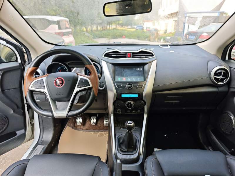 Used BYD Yuan 2017 1.5L Manual with Panoramic Sunroof — 9