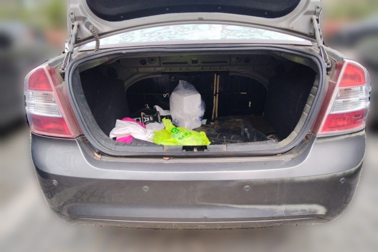 Used Ford Focus 2013 Sedan Classic 1.8L Manual Base Model Trunk