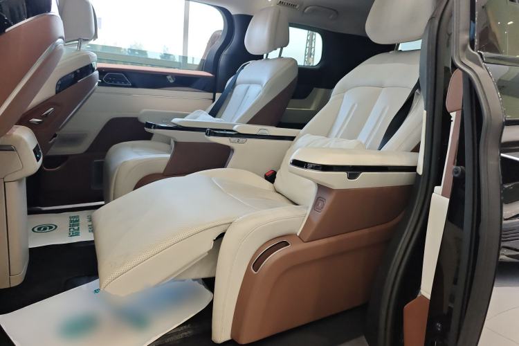 Used BYD Xia 2025 DM-i 1.5T 180km Excellence Model
