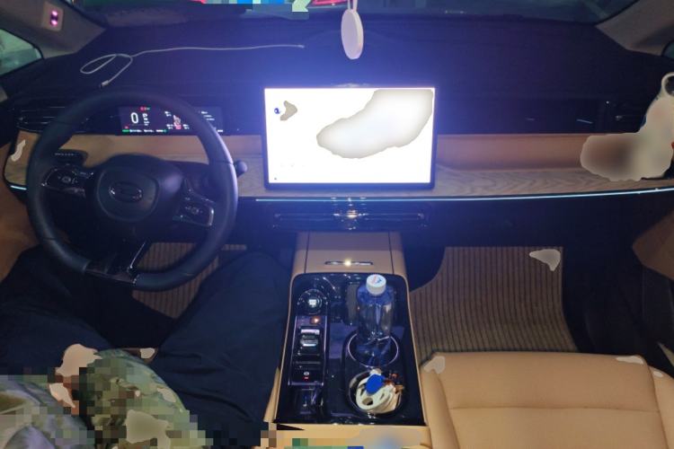 Used GAC Trumpchi E8 New Energy 2025 150km PRO+ Center Console