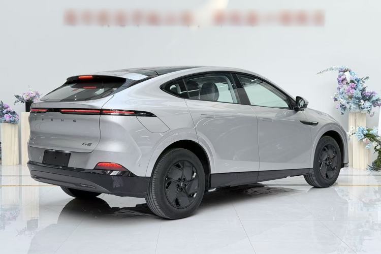 Used XPeng G6 2025 625 Long-Range Max Tech Edition Exterior 4