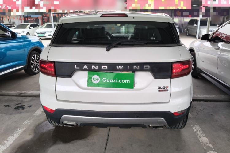 Used Land X7 2015 2.0T Panoramic Prestige Edition
