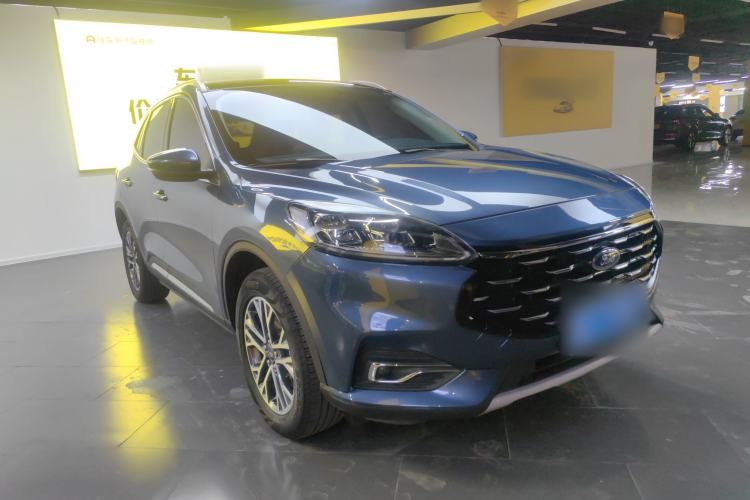 Used Ford Escape 2020 EcoBoost 245 Two-Wheel-Drive Titanium Edition