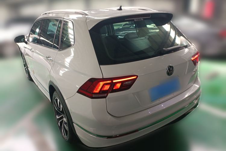 Used Volkswagen Tiguan L 2021 330TSI Automatic Two-Wheel Drive R-Line Enhanced Edition Rear Left 45 Deg