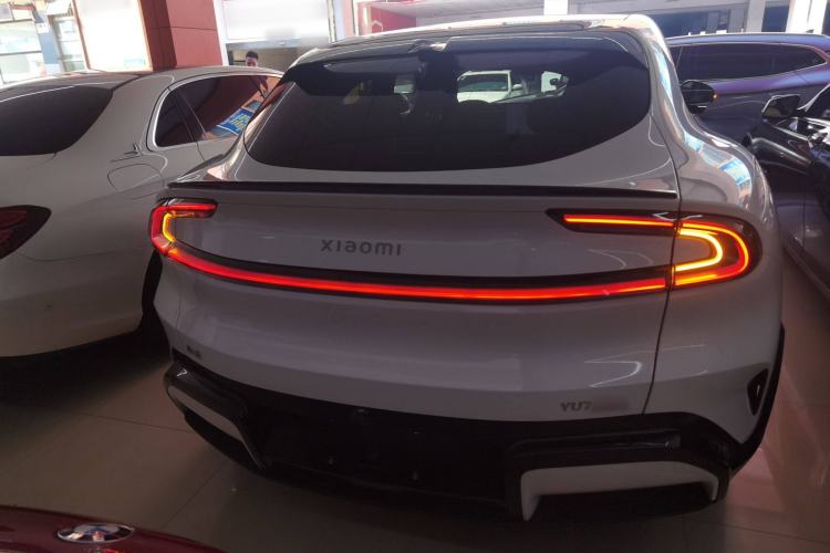 Used Xiaomi Auto YU7 2025 Ultra-Long Range High-Performance All-Wheel-Drive Max Edition