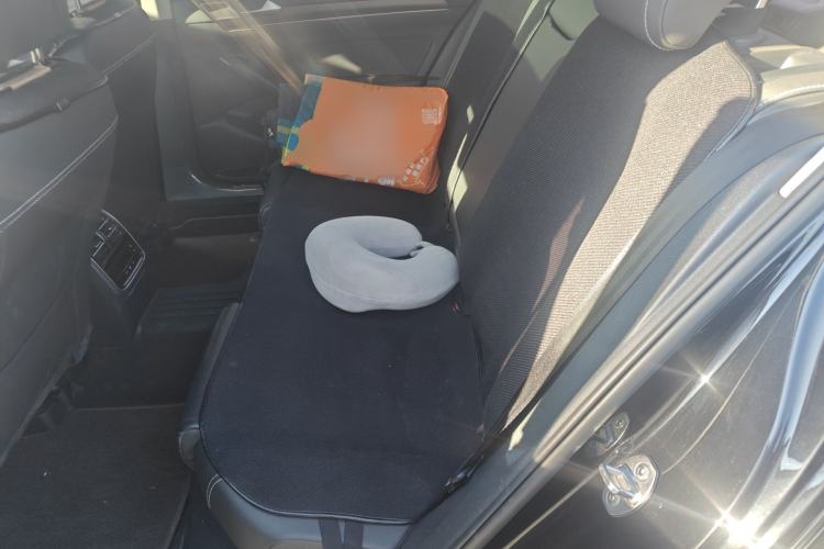 Used Volkswagen Magotan 2020 330TSI DSG Leading Model Left Rear Seat