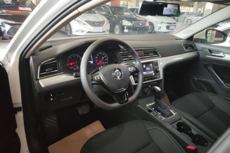 Used Volkswagen Lamando 2019 230TSI DSG Fashion Edition China VI