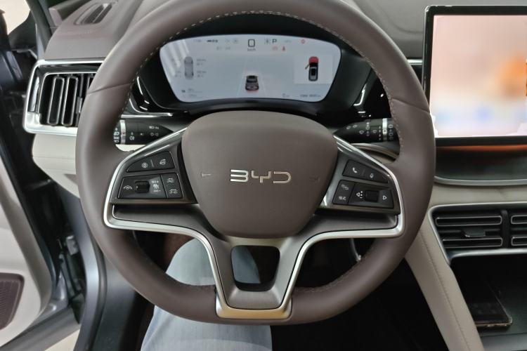 Used BYD Song PLUS New Energy 2025 DM-i 112KM Prestige Model
