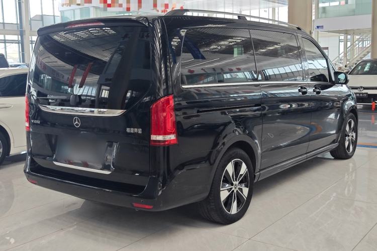 Used Mercedes-Benz V-Class 2021 V 260 Prestige Edition Rear Right 45 Deg