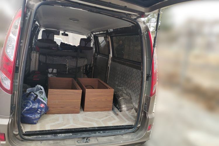 Used Foton Scenic G5 2022 2.0L Gasoline Commercial Version Open-Window 5/6-Seater 1TZS
