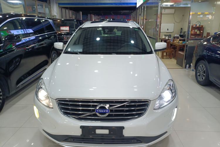 Used Volvo XC60 2016 T5 Smart Upgrade Model Front