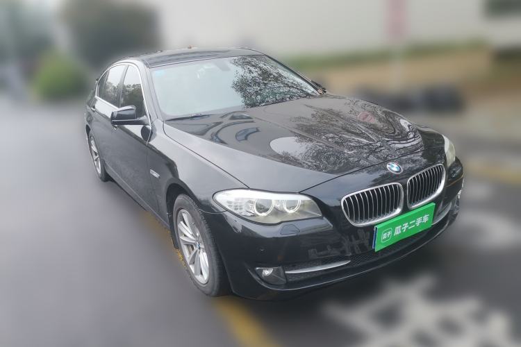 Used BMW 5 Series 2013 525Li Leading Model
