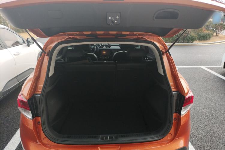 Used Soueast DX3 2016 1.5L Manual Luxury Model