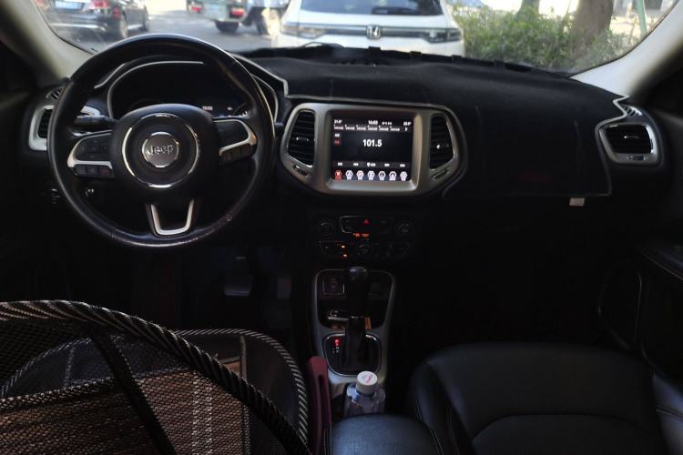 Used Jeep Compass 2017 200T Automatic Family Edition