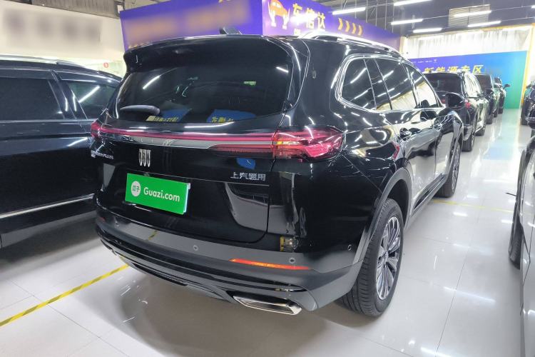 Used Buick Envision 2025 Encore Plus 28T Two-Wheel-Drive Platinum Edition
