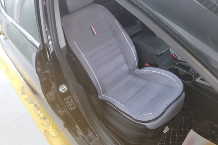 Used Hyundai Elantra (6th Generation / Lingdong) 2019 1.5L CVT Smart & Luxurious Trim Right Front Seat