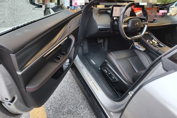 Used XPeng P7 2024 P7i 550 Pro Driver Seat