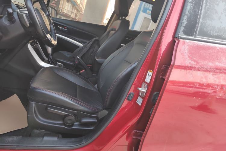 Used Suzuki S-Cross 2014 1.6L CVT Two-Wheel Drive Elite Version