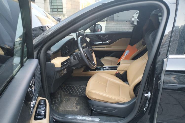 Used Lincoln Corsair 2020 2.0T Two-Wheel Drive Luxury Edition Driver Seat