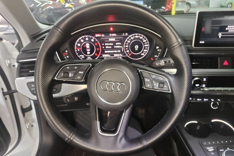 Used Audi A4L 2019 40 TFSI Fashion Version China V
