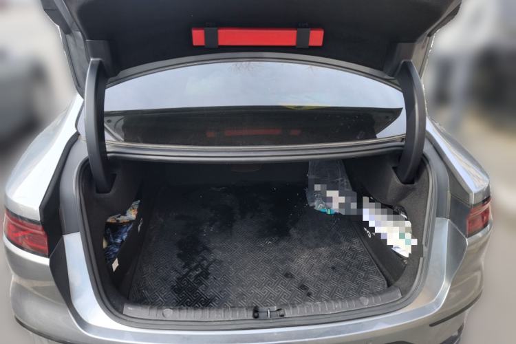 Used BYD Han 2022 DM-i 121KM Prestige Model