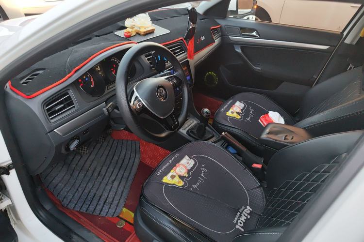 Used Volkswagen Lavida 2019 Lavida Start 1.5L Manual Fashion Edition China VI Standard