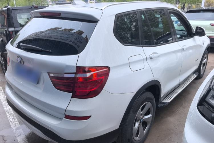 Used BMW X3 2014 xDrive20i Leading Model Rear Right 45 Deg