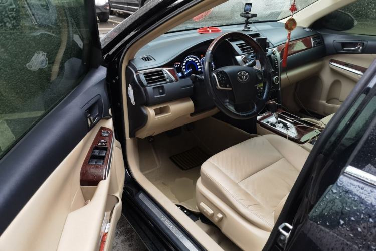 Used Toyota Camry 2012 2.5G Luxury Edition