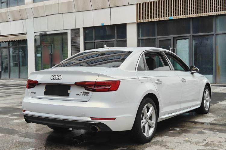 Used Audi A4L 2017 Plus 40 TFSI Fashion Model Exterior 4