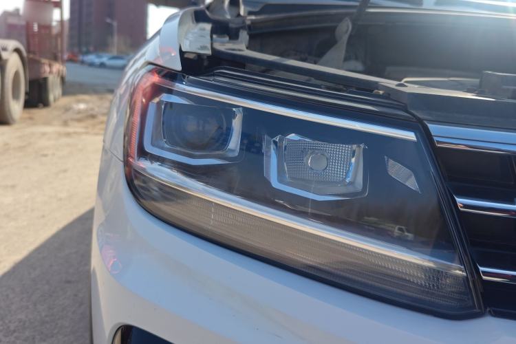 Used Volkswagen Tiguan L 2021 330TSI Automatic Two-Wheel Drive R-Line Enhanced Edition