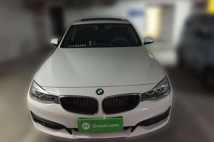Used BMW 3 Series GT 2014 320i Leading Model
