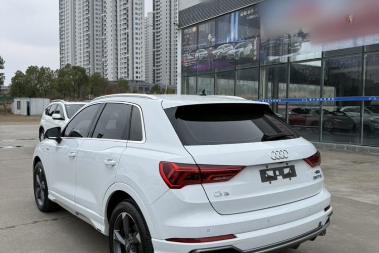 Used Audi Q3 2019 35 TFSI Fashion Dynamic Model