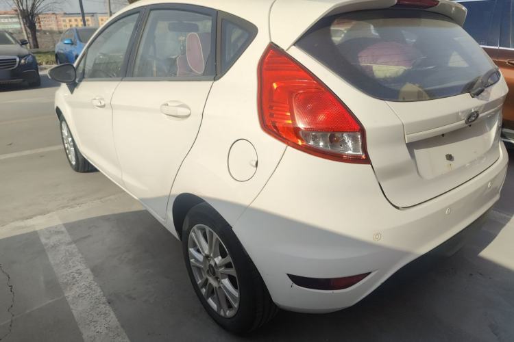 Used Ford Fiesta 2013 Hatchback 1.5L Automatic Fashion Edition