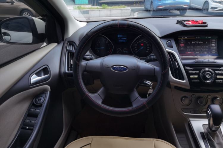 Used Ford Focus 2012 Sedan 1.6L Automatic Comfort Model