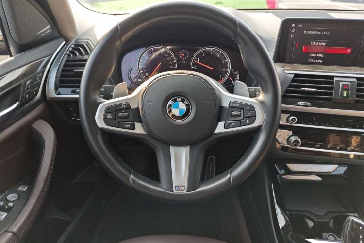 Used BMW X3 2018 xDrive30i Luxury Edition M Sport Package China VI Steering Wheel