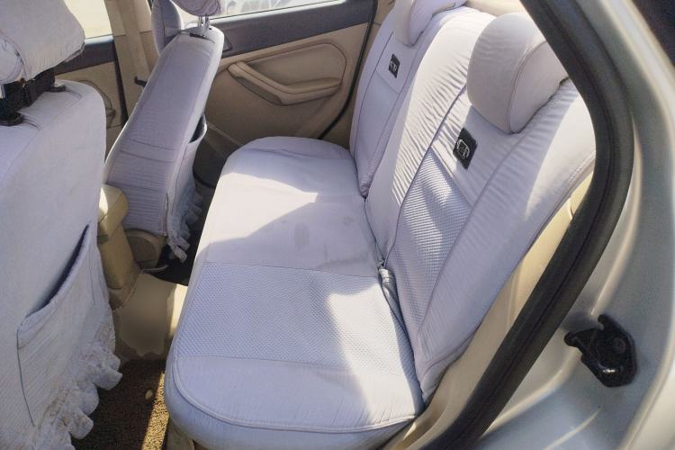 Used Ford Focus 2012 Sedan Classic 1.8L Manual Base Model
