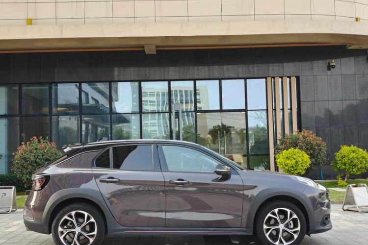 Used Lynk & Co 02 2020 High-Energy Edition 2.0T Automatic Two-Wheel Drive Shine Pro Edition
