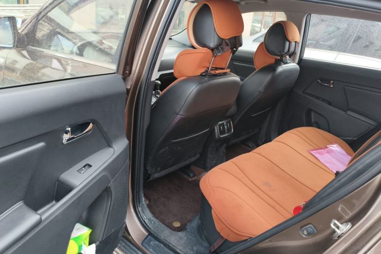 Used Kia Sportage R 2015 2.0L Automatic Two-Wheel Drive DLX Model Left Rear Seat