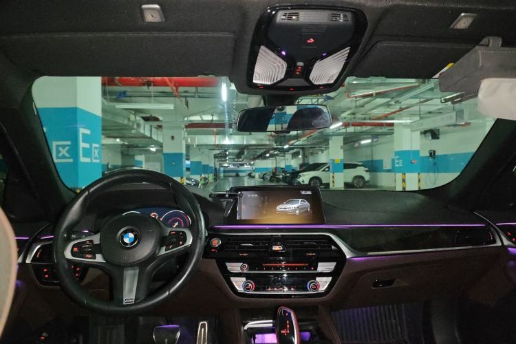 Used BMW 5 Series 2019 525Li M Sport Package