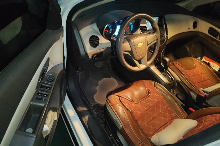 Used Chevrolet Cruze 2015 1.5L Classic SE AT
