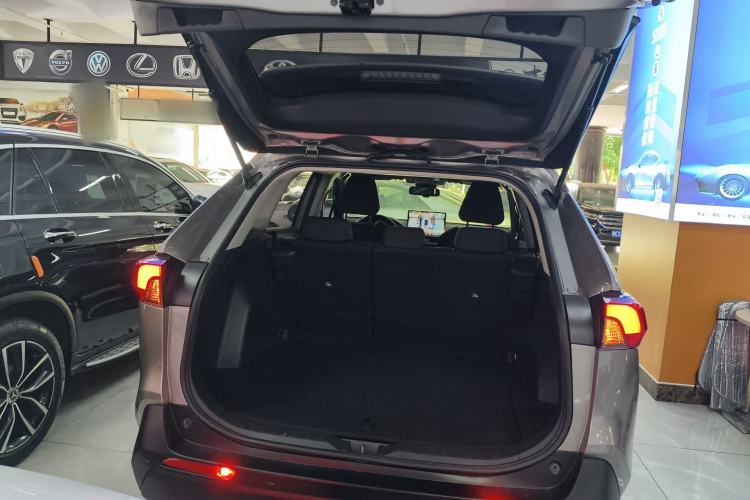 Used Toyota RAV4 2022 2.0L CVT Two-Wheel Drive Urban Edition Trunk