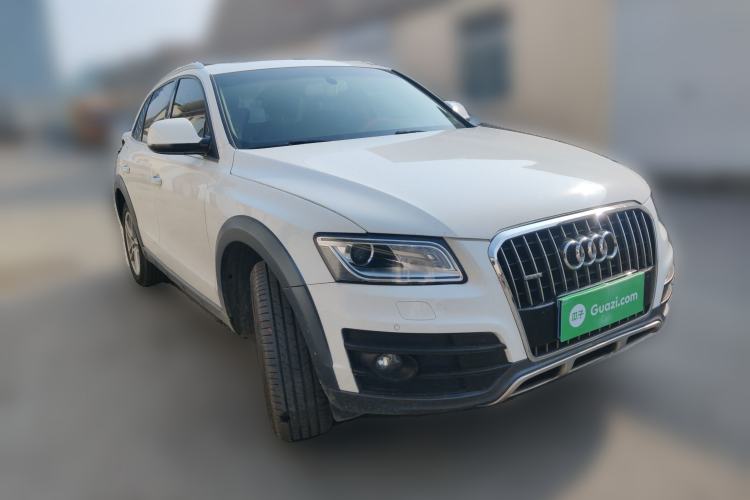 Used Audi Q5 2017 Plus 40 TFSI Technology Model