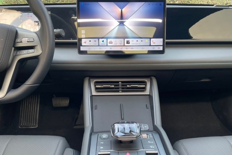 Used BYD Qin L 2025 DM-i Smart Drive 120KM Leading Model