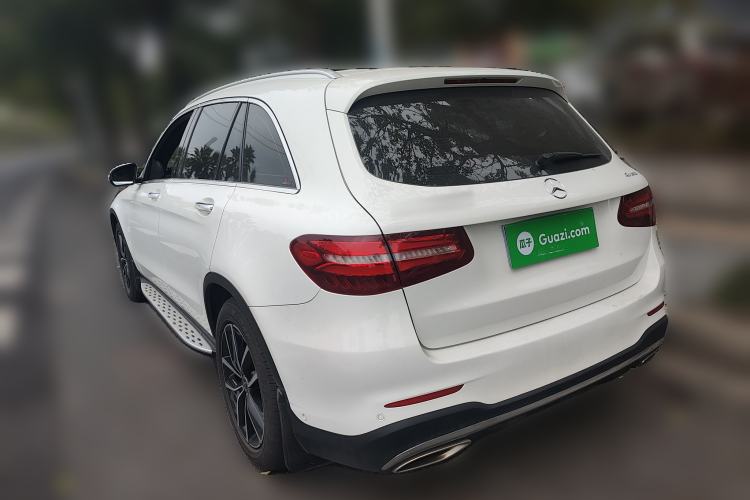 Used Mercedes-Benz GLC 2019 Facelift GLC 260 L 4MATIC Luxury Model Rear Left 45 Deg