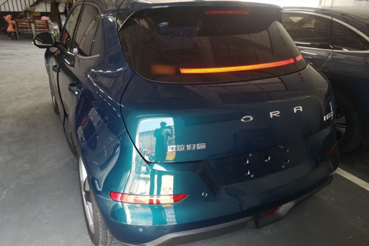 Used ORA Good Cat 2023 401 km Standard Range Luxury Version Lithium Iron Phosphate
