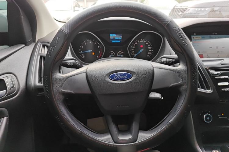 Used Ford Focus 2017 Hatchback 1.6L Automatic Comfort Plus SmartDrive Edition Steering Wheel