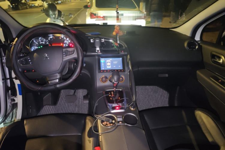 Used Peugeot 3008 2016 2.0L Automatic Classic Edition
