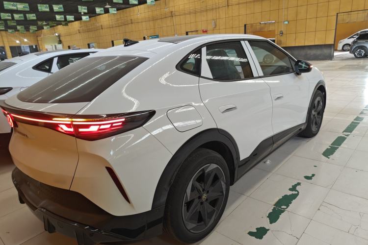 Used Volkswagen ID.UNYX 2024 Revised Pro Long-Range Version
